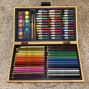 Artist Kit in a Wooden Box